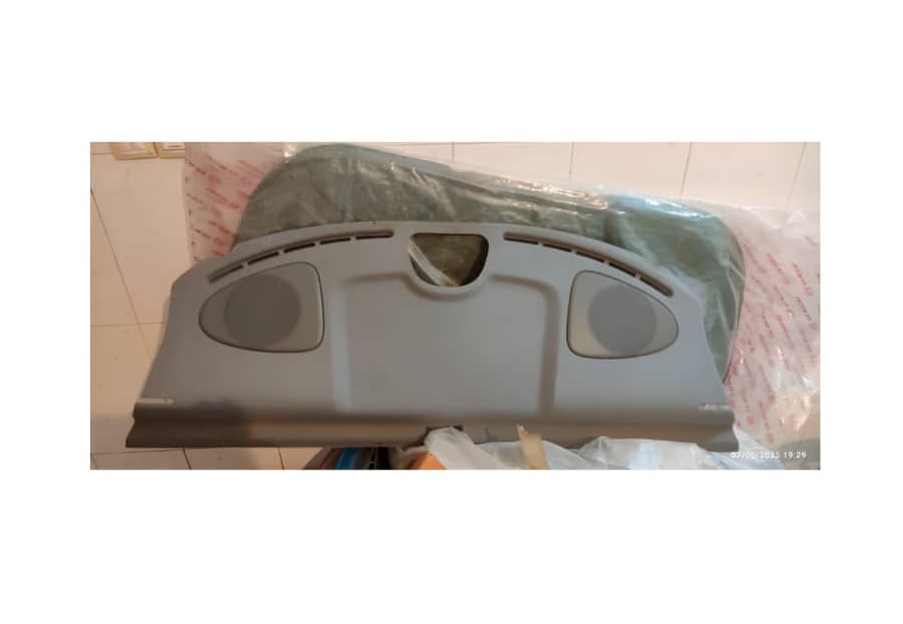 طاقچه عقب ریو | استوک تمیز | مناسب مدل 84 تا 91 | قیمت به روز