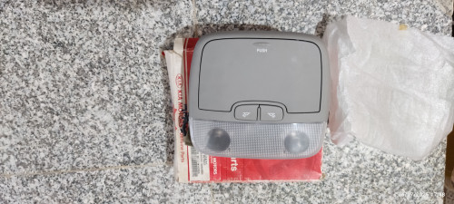 چراغ نقشه خوان و جا عینکی کیا موتورز